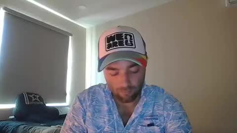 Snapshot of drexallen1 chatting on 11/16/25, 04:23 drexallen1 online show from 11/16/25, 04:23