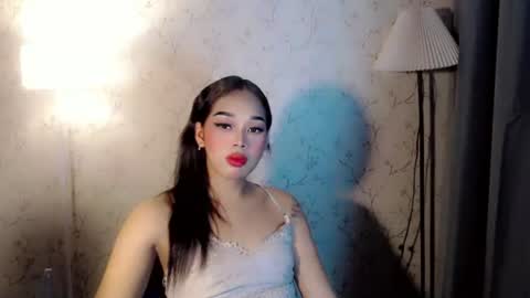 Snapshot of dreyanajones chatting on 10/24/25, 02:08 Dreyana online show from 10/24/25, 02:08