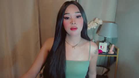 Snapshot of dreyanajones chatting on 11/12/25, 02:12 Dreyana online show from 11/12/25, 02:12
