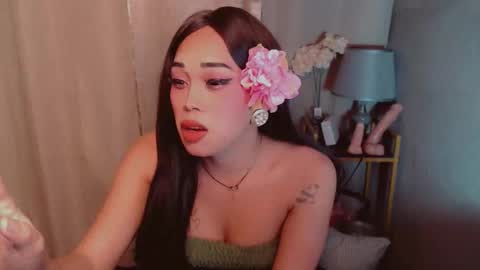 Snapshot of dreyanajones chatting on 11/17/25, 06:14 Dreyana online show from 11/17/25, 06:14