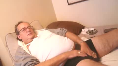 Dr. Feelgood online show from 10/05/25, 04:11