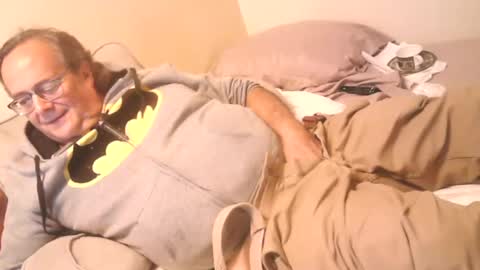 Dr. Feelgood online show from 10/13/25, 04:01