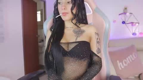 DRIANA online show from 11/07/25, 01:00