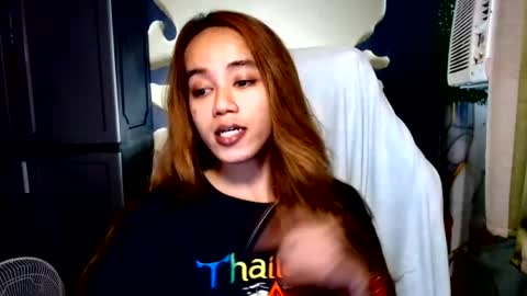 Adriana Lovely online show from 07/05/26, 10:17