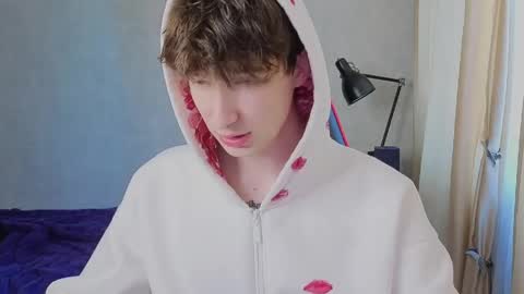 Mark online show from 04/21/26, 01:50