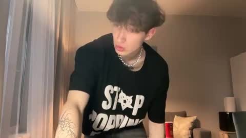 Mark online show from 07/06/26, 12:51