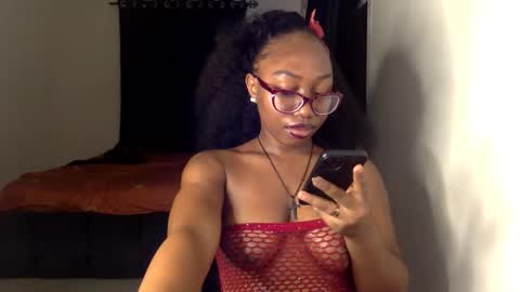 luna online show from 02/25/26, 04:55