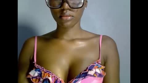 drippingpussy__ online show from 12/04/25, 07:00