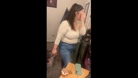 Snapshot of drippykitty888 chatting on 12/13/25, 07:53 Drippy kitty online show from 12/13/25, 07:53