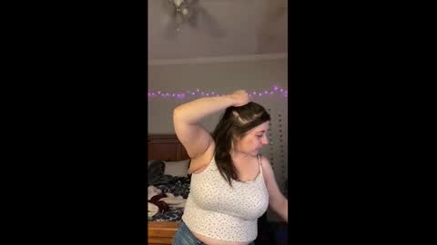 Snapshot of drippykitty888 chatting on 01/13/26, 02:28 Drippy kitty online show from 01/13/26, 02:28