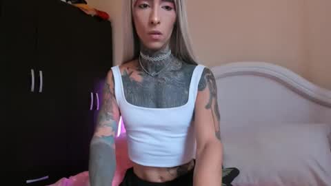 drippyorlove online show from 01/27/25, 02:35