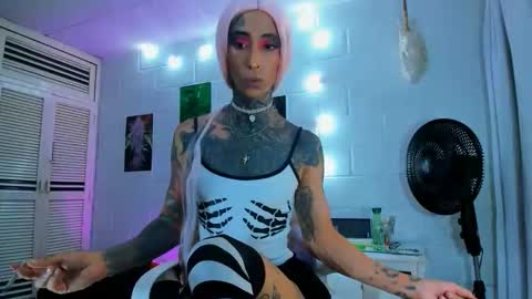 drippyorlove online show from 02/20/26, 09:37