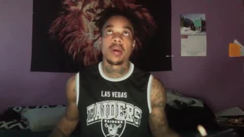 Snapshot of dripthehit chatting on 01/10/25, 09:42 dripthehit online show from 01/10/25, 09:42