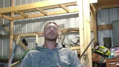 Snapshot of dritylilboy chatting on 07/04/26, 12:33 Inexperienced catfish online show from 07/04/26, 12:33