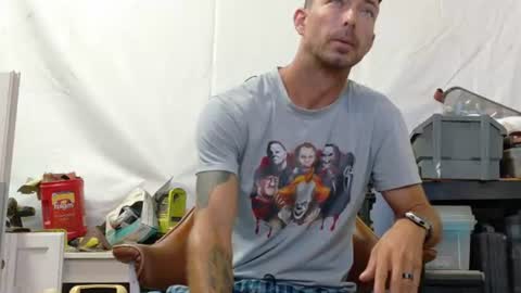 Snapshot of dritylilboy chatting on 07/13/26, 11:35 Inexperienced catfish online show from 07/13/26, 11:35