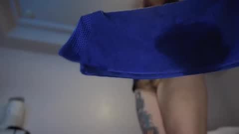 Drizzypeach602 online show from 12/21/24, 04:52