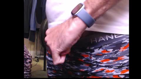 Hello Hope you enjoy what you see. I love attention in dirty talk and tips thickcock  edging precum dirtyTalk C2C online show from 11/17/25, 10:43