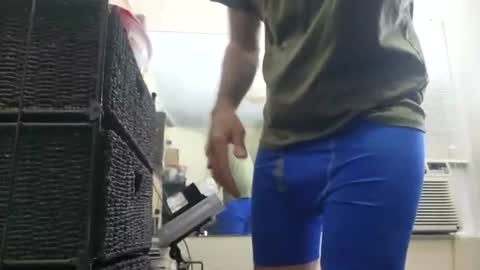 Hello Hope you enjoy what you see. I love attention in dirty talk and tips thickcock  edging precum dirtyTalk C2C online show from 06/27/26, 03:33