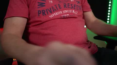 Snapshot of drok chatting on 12/22/25, 04:20 Drok online show from 12/22/25, 04:20