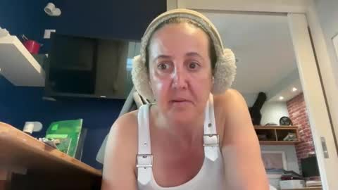 Dr. Resa online show from 04/01/26, 01:41