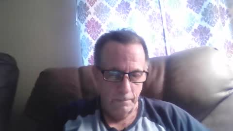 Snapshot of drthick1224 chatting on 10/30/25, 04:30 drthick1224 online show from 10/30/25, 04:30