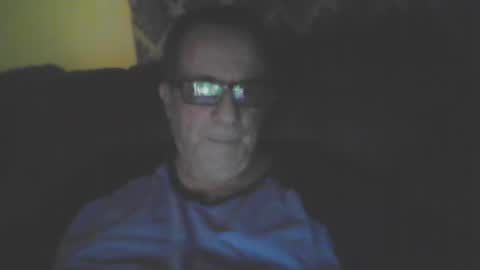 Snapshot of drthick1224 chatting on 11/22/25, 11:48 drthick1224 online show from 11/22/25, 11:48