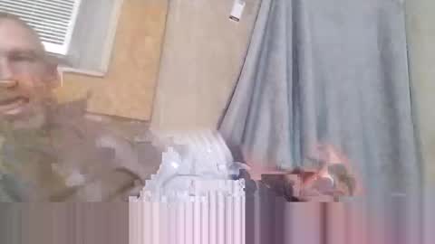 Snapshot of drugsandsex75 chatting on 01/28/25, 04:08 drugsandsex75 online show from 01/28/25, 04:08