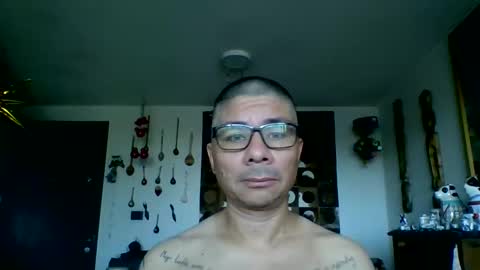Snapshot of drumlin431 chatting on 03/02/26, 12:01 Ricardo online show from 03/02/26, 12:01