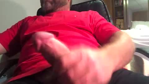 Snapshot of drunkcanuck07 chatting on 07/18/26, 02:27 drunkcanuck07 online show from 07/18/26, 02:27