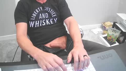 D Ship online show from 12/02/24, 06:32