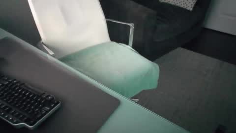 Snapshot of ds689655 chatting on 01/19/25, 09:23 ds689655 online show from 01/19/25, 09:23