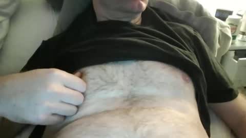 Snapshot of dsb55 chatting on 10/09/25, 04:32 dsb55 online show from 10/09/25, 04:32