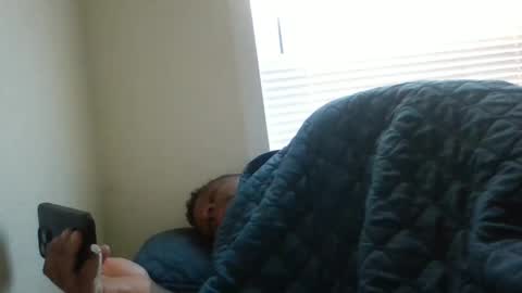 Snapshot of dsmoov_ chatting on 10/12/25, 02:27 SmoovFanz online show from 10/12/25, 02:27