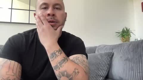 Snapshot of dtfandrecord chatting on 03/01/26, 09:39 dtfandrecord online show from 03/01/26, 09:39