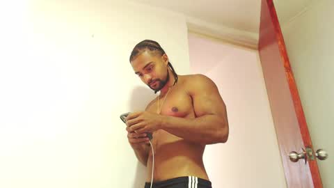 S.K..maorisa98 VIDEOS SEXHARD PPBOY 55TASTEPROTEIN online show from 03/11/25, 02:18