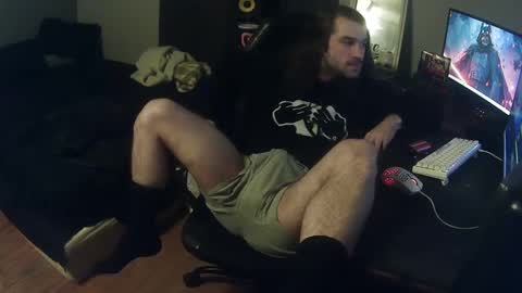 Snapshot of dubz0205 chatting on 12/07/24, 01:36 dubz0205 online show from 12/07/24, 01:36