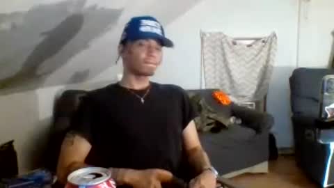 Snapshot of dubz07 chatting on 06/15/26, 01:41 dubz07 online show from 06/15/26, 01:41