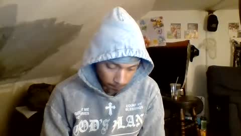 Snapshot of dubz07 chatting on 07/19/26, 03:43 dubz07 online show from 07/19/26, 03:43