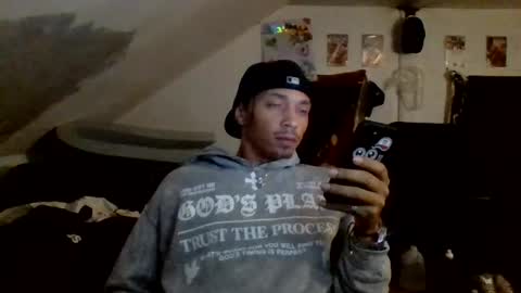 Snapshot of dubz07 chatting on 07/30/26, 06:12 dubz07 online show from 07/30/26, 06:12