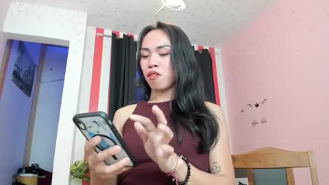 Snapshot of duddylover chatting on 05/06/26, 02:22 Khelly online show from 05/06/26, 02:22