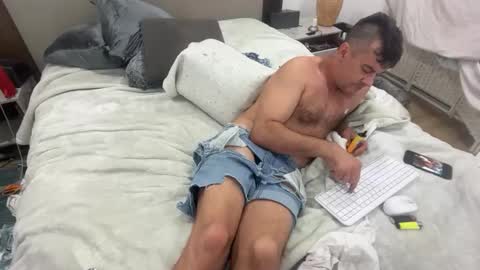 Dude online show from 02/02/26, 05:22