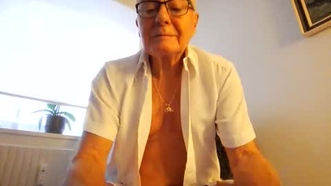 Duin8 online show from 02/05/26, 10:42