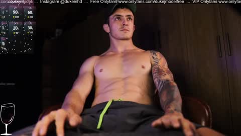 Snapshot of duke_j chatting on 01/22/25, 03:41 DUKE J online show from 01/22/25, 03:41