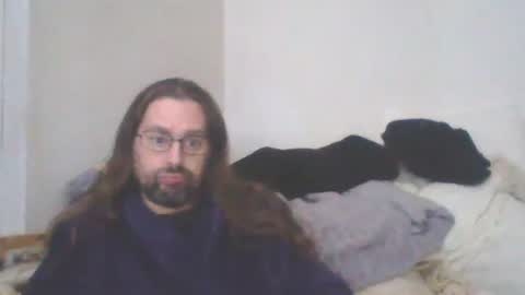 Snapshot of dukenucum73 chatting on 01/19/25, 06:21 chris online show from 01/19/25, 06:21