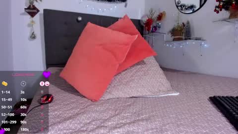 Snapshot of dulccemariaa chatting on 12/29/24, 12:41 Dulce Maria online show from 12/29/24, 12:41