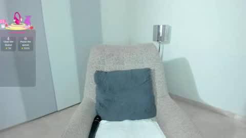 Snapshot of dulce1_ chatting on 10/10/25, 09:41 Dulce online show from 10/10/25, 09:41