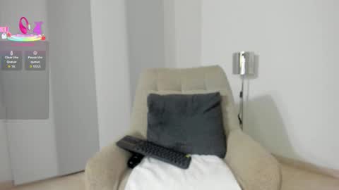 Snapshot of dulce1_ chatting on 10/13/25, 09:20 Dulce online show from 10/13/25, 09:20