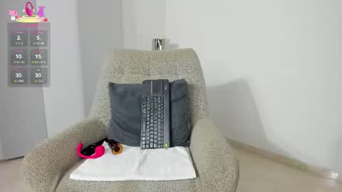 Dulce online show from 07/15/26, 08:52