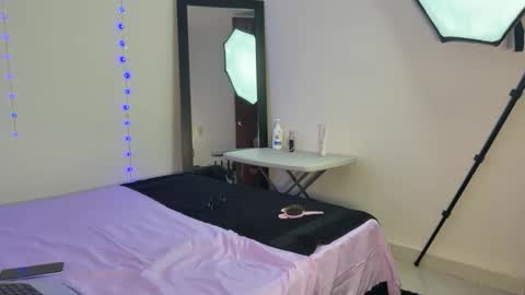 dulce765 online show from 11/02/25, 03:20