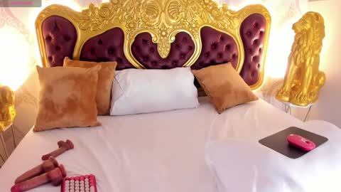 Lucy online show from 12/19/24, 06:34